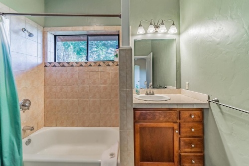 Moonlight Wildlife Retreat image 9